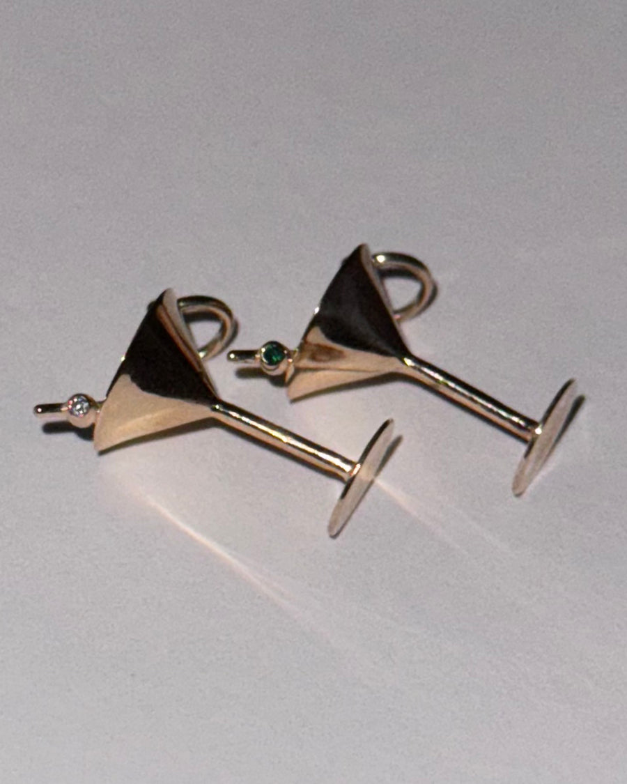 THE MARTINI PENDANT: EXTRA DIRTY