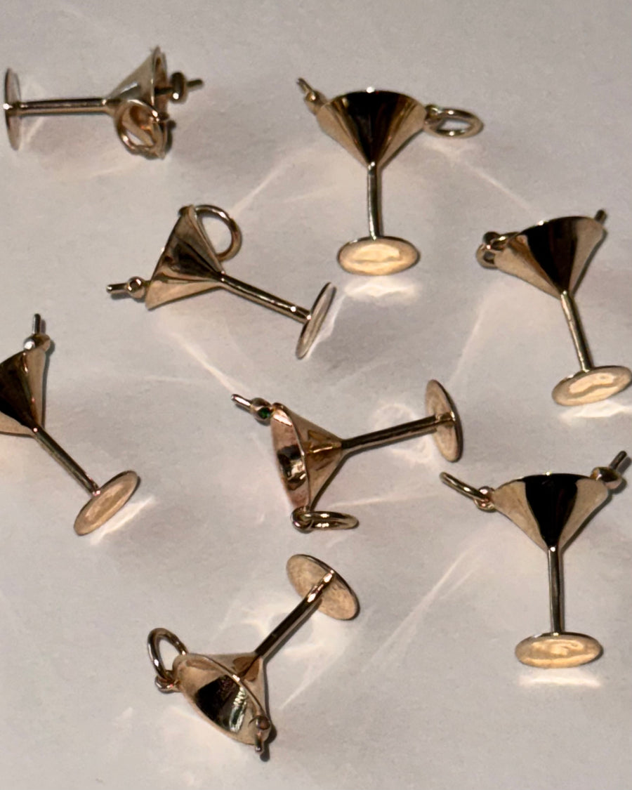 THE MARTINI PENDANT: EXTRA DIRTY