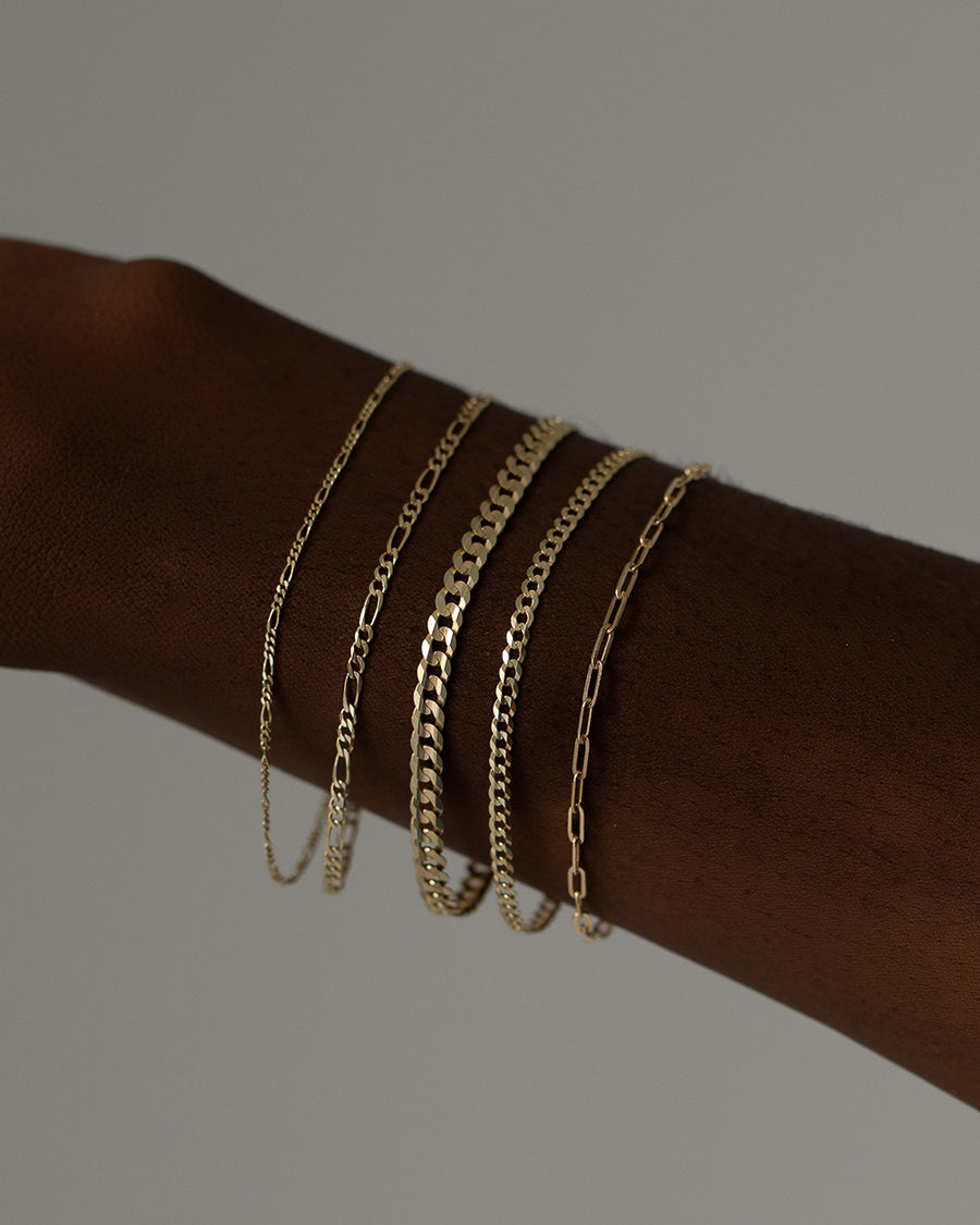 THE SMALL CURB CHAIN BRACELET