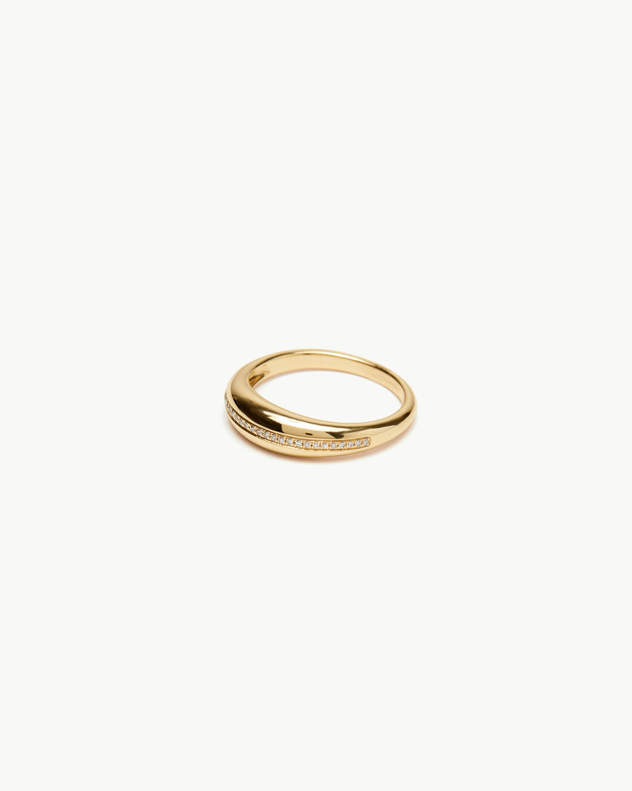 THE DOME RING WITH DIAMOND LINE